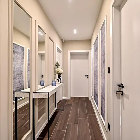 Mare Nostrum & 아파트 *